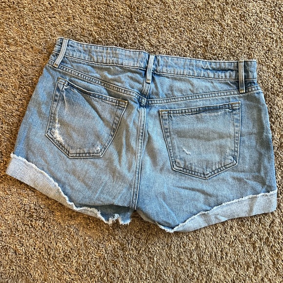 Frame Shorts - Picture 2 of 3